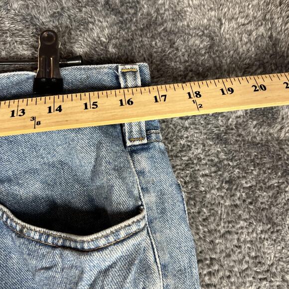 Carhartt Shorts Mens 32 Blue Denim Light Wash 5 Pocket Workwear Zip Fly Classic - Picture 6 of 9